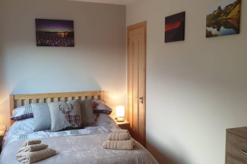 Uig Chalets Idrigill Hill Chalet ภายนอก รูปภาพ
