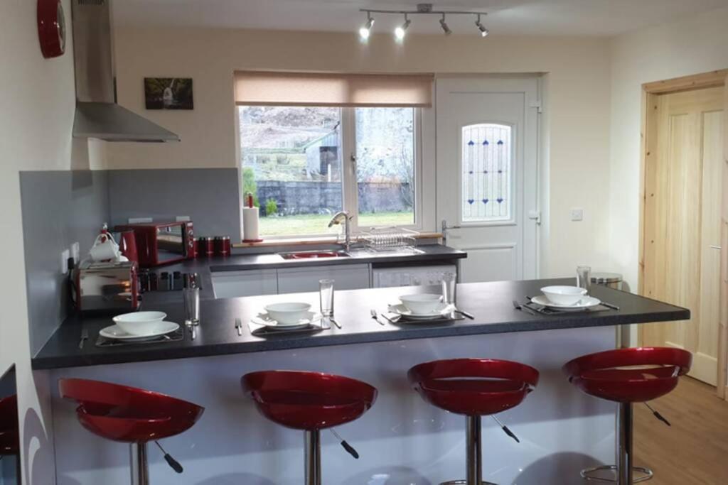 Uig Chalets Idrigill Hill Chalet ภายนอก รูปภาพ